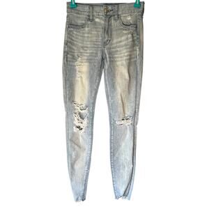American Eagle Light Acid Wash Distressed 360° Next Level Stretch Jegging Sz 2